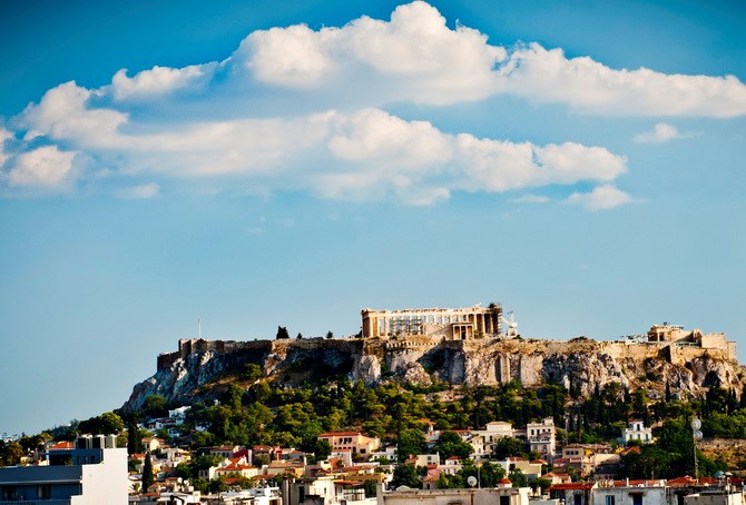 Γνωρίστε την Αθήνα μέσα από τις δωρεάν ξεναγήσεις του Δήμου Αθηναίων.