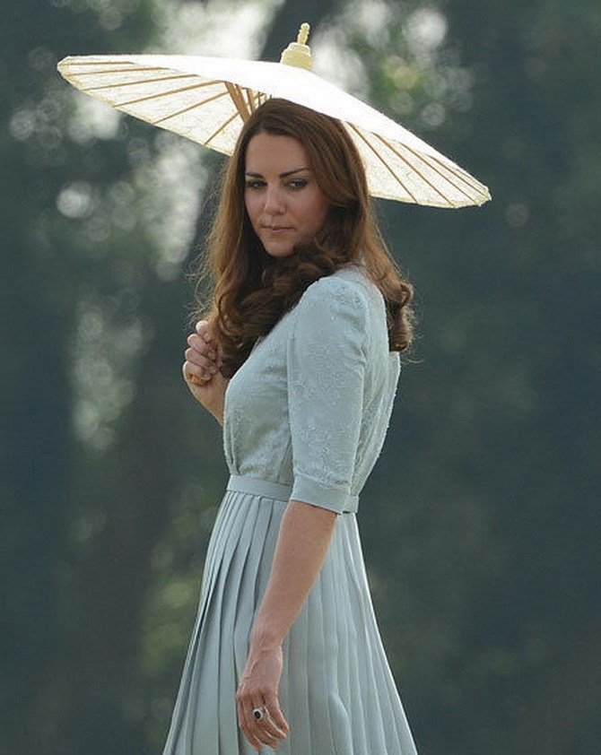 Kate Middleton_ Asia_Clothes