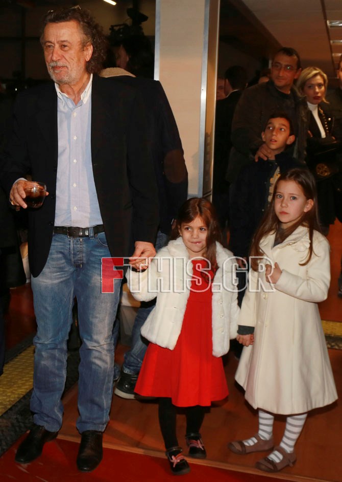 Μάκης Τριανταφυλλόπουλος με τις κόρες του