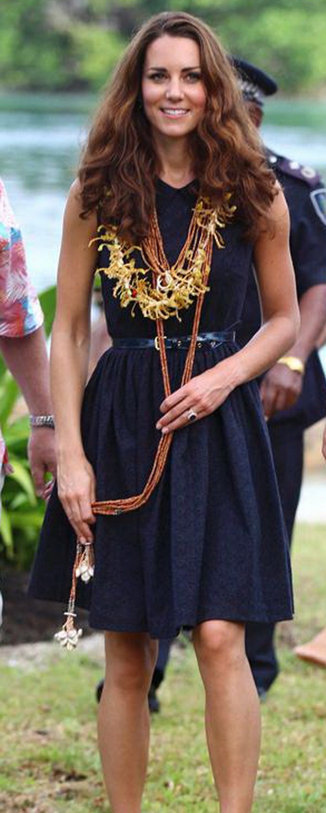 Kate Middleton_ Asia_Clothes