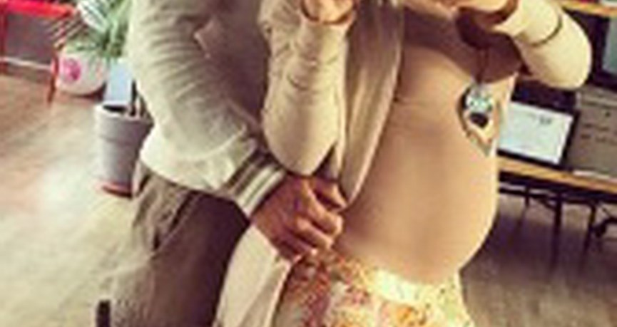 Η Μάντη Περσάκη ανακοίνωσε την εγκυμοσύνη της με μια φωτογραφία στο Instagram